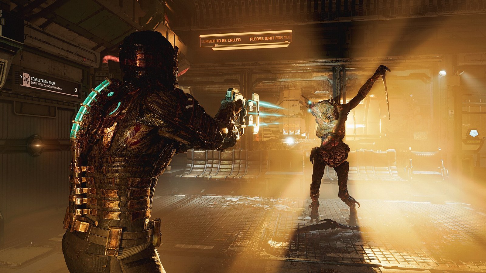 Isaac Clarke aiming his tool at a necromorph aboard the Ishimura in Dead Space Remake.
